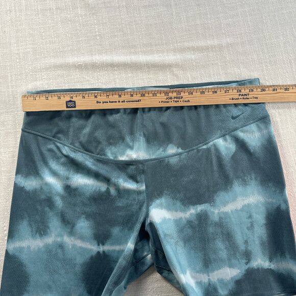 Nike Plus Size 3X One Luxe 7" Mid-Rise Women's Training‎ Shorts Tie Dye Look - Picture 9 of 14